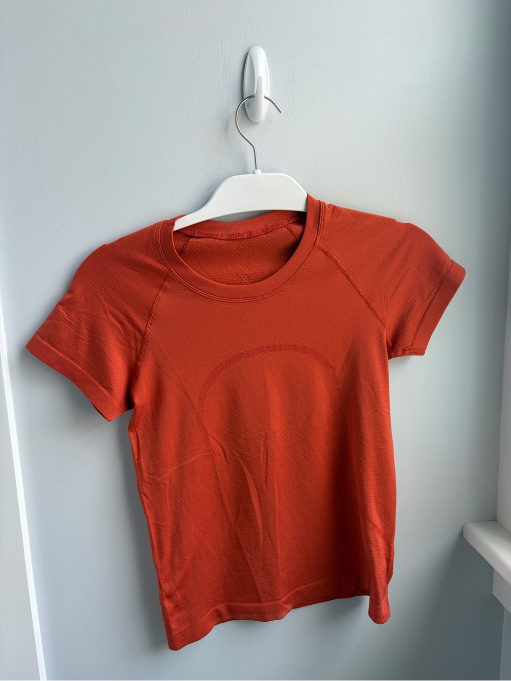 lululemon Swiftlytech Cropped Short Sleeve Athletic Tee - Rust Orange
